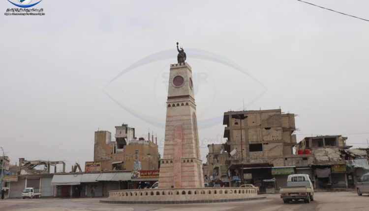 عدسة المرصد السوري ترصد اليوم الأول من الحظر الكلي في مدينة الرقة بعد فرضها من قبل “الإدارة الذاتية”