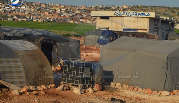 مخيم المشتل شرقي مدينة سرمدا بريف إدلب (1)
