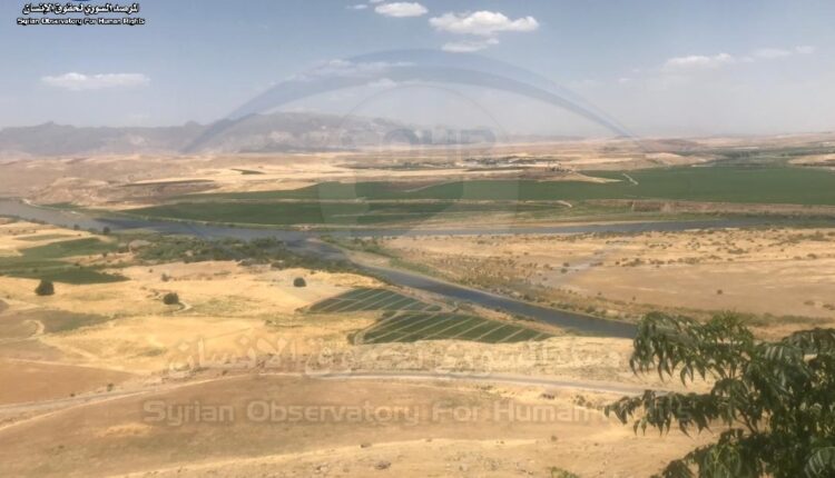 المثلث الحدودي بين سوريا والعراق وتركيا في ريف المالكية(ديريك) يظهر انخفاض منسوب مياه نهر دجلة (19)