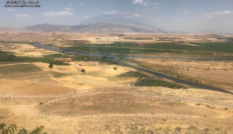 المثلث الحدودي بين سوريا والعراق وتركيا في ريف المالكية(ديريك) يظهر انخفاض منسوب مياه نهر دجلة (9)