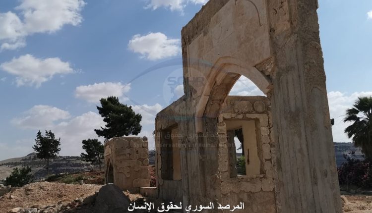 بقايا قبر سلطان عثماني قرب جسر قرقوزاق في ريف حلب الشرقي1