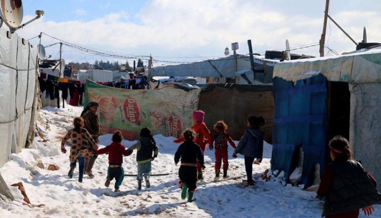للاجئون السوريون يتعرضون لمضايقات متكررة من قبل فئات موالية لنظام الأسد وحلفائه في لبنان