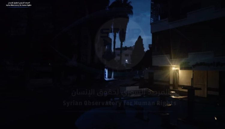 الظلام في مركز مدينة حمص بسبب انقطاع التيار الكهربائي (7)