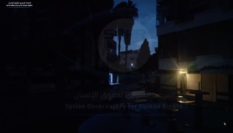 الظلام في مركز مدينة حمص بسبب انقطاع التيار الكهربائي (8)
