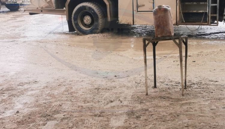 عدسة المرصد السوري لحقوق الإنسان ترصد سوء الطرقات في مدينة الرقة بعد هطول الأمطار (2)