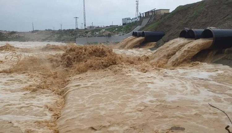 انهيار جسر قرية الرشيدة الواقع على طريق الرقة– دير الزور2