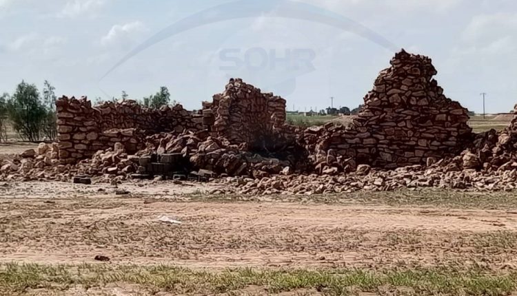 دمار المنازل الطينية بسبب الأمطار الغزيرة و السيول في قرية معيزيلة شمالي دير الزور (3)