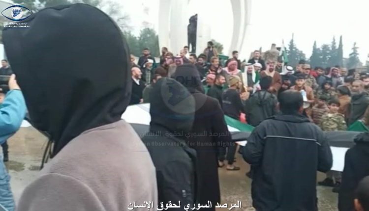 مظاهرة عند دوار الجوزة وسط مدينة رأس العين4