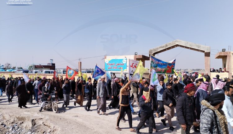 مظاهرة لأهالي ريف دير الزور الشرقي تندد بالهجمات التركية (4)
